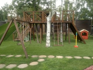 Детские площадки из дерева